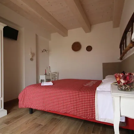 Casa Leone Villa Loreto